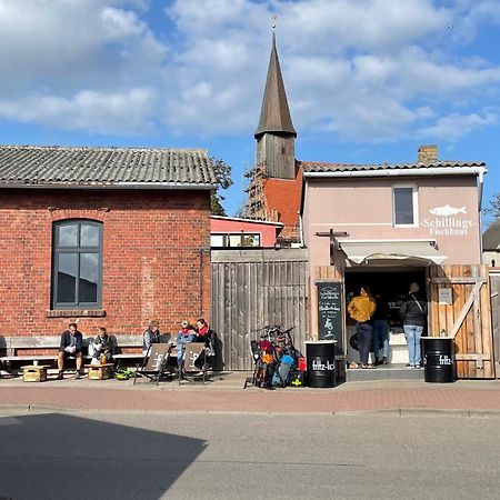 Reetferienhaus - Schaprode Hafen Exterior photo